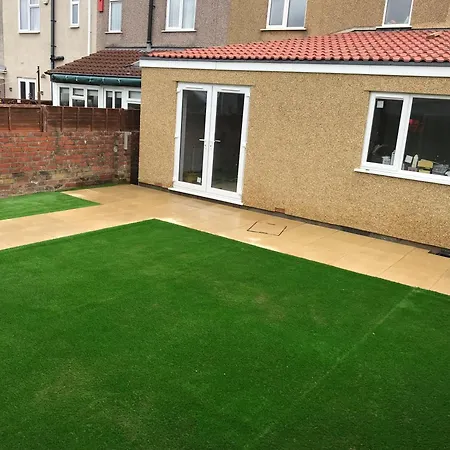 Bridgman Grove Nyaraló